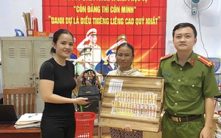 Hành động đẹp của người phụ nữ bán vé số trên Quốc lộ 51, Đồng Nai