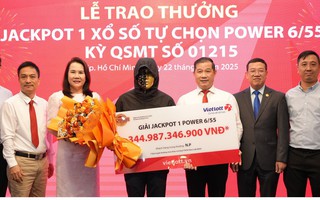 Người đàn ông ở TP HCM trúng Jackpot gần 345 tỉ đồng: “Vợ tôi nói rất yêu thương chồng”