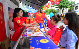 Thị trường bánh trung thu 2025: Bánh "nhà làm" thoái trào, thương hiệu lớn lên ngôi