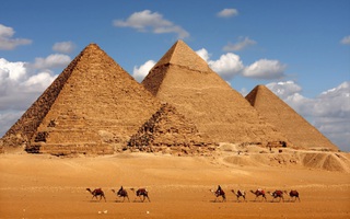 Pharaoh đầu tiên của Ai Cập: Xuất hiện manh mối trên đá