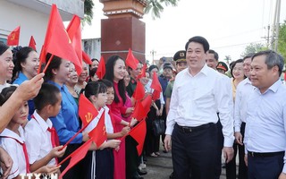Chủ tịch nước Lương Cường dự sinh hoạt chi bộ thôn tại Quảng Ninh