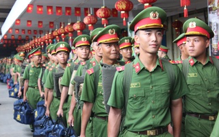 Đón 566 cán bộ, chiến sĩ từ TP HCM ra Hà Nội tập luyện cho nhiệm vụ A80