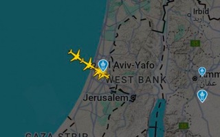 Bí ẩn máy bay hạng nặng của Mỹ liên tục hạ cánh xuống Israel