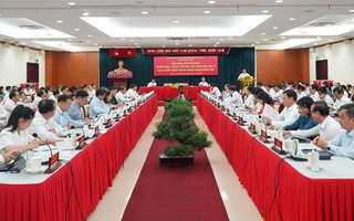 Đặt nền móng nhân sự và thể chế