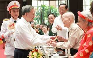 Tổng Bí thư Tô Lâm: Phát huy truyền thống cha ông, nỗ lực đạt những kỳ tích trong tương lai