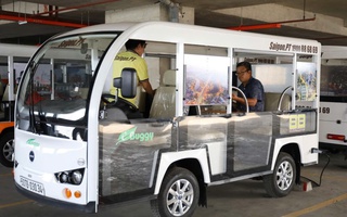 TP HCM: Xe điện 4 bánh "vướng" biển báo tốc độ?