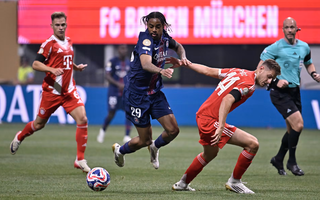 Chơi 9 người, "vua châu Âu" PSG thắng đẹp Bayern Munich tại FIFA Club World Cup