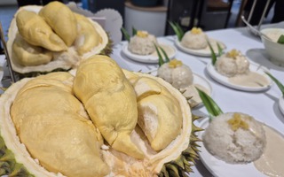 Giải mã sức hút buffet sầu riêng 199.000 đồng tại TP HCM