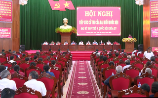 Phó Chủ tịch Quốc hội Trần Quang Phương tiếp xúc cử tri tại tỉnh Quảng Ngãi