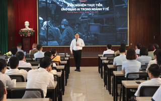 Buổi giảng cuối, ông Hoàng Nam Tiến có dấu hiệu bệnh tim, phải dừng đột ngột