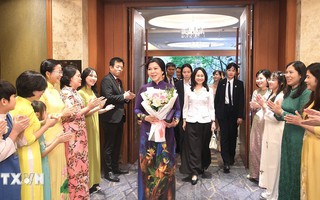 Phu nhân Ngô Phương Ly gặp mặt thân tình các cô dâu Việt Nam tại Hàn Quốc