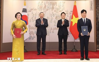 Tổng Bí thư Tô Lâm chứng kiến Lễ trao các văn kiện hợp tác Việt Nam - Hàn Quốc