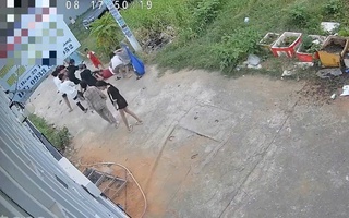 Truy xét nhóm thiếu niên đánh hội đồng bé gái 12 tuổi tại Phan Thiết