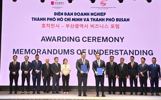 Lãnh đạo UBND TP HCM cùng Tập đoàn Becamex xúc tiến đầu tư tại Hàn Quốc