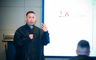 Đạo diễn KiKi Trần: muốn ra châu Á, nghệ sĩ Việt nên nghĩ đến tôi