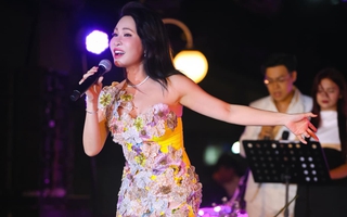 Uyên Linh hát "Lần đầu làm mẹ"