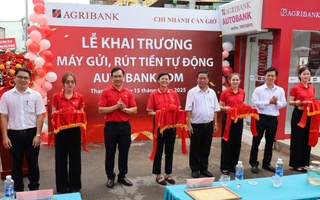Agribank mang dịch vụ ngân hàng hiện đại thắp sáng hy vọng phát triển tại xã đảo Thạnh An