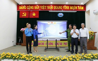 "Một chạm" tra cứu đầy đủ thông tin khu phố