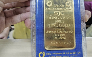 Tối 18-8, điều gì khiến giá vàng miếng SJC liên tiếp lập đỉnh mới?