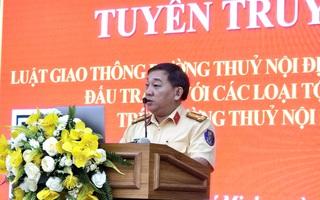 Cảnh sát giao thông TP HCM lưu ý các hành vi bị cấm trên đường thủy nội địa