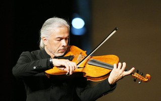 Nghệ sĩ violon Stéphane Trần Ngọc lần đầu tiên độc tấu tại TP HCM