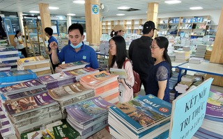 Nhiều bộ sách giáo khoa có lãng phí?