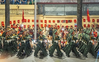 Háo hức chờ diễu binh, diễu hành Đại lễ 2-9