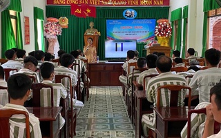 300 phạm nhân Trại giam An Phước được CSGT TP HCM phổ biến nghị định mới về giao thông