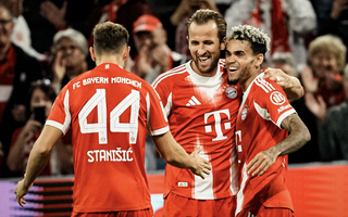Bayern Munich hạ gục Leipzig 6-0: "Hùm xám" thị uy sức mạnh tuyệt đối