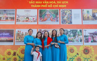 Triển lãm ảnh từ kỷ nguyên độc lập, thống nhất đất nước đến kỷ nguyên vươn mình của dân tộc