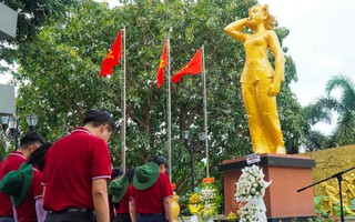 Dâng hương tưởng niệm Anh hùng liệt sĩ Võ Thị Sáu và Khu di tích lịch sử Minh Đạm