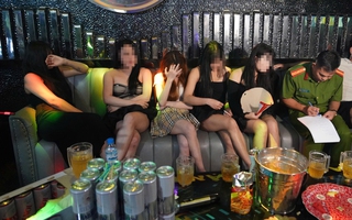 Một quán karaoke ở Thanh Hóa xây "ký túc xá" bao nuôi 38 nữ nhân viên