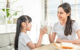 Kinh nghiệm cho trẻ sử dụng thực phẩm bổ sung dạng sữa dinh dưỡng