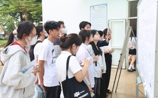 Dư điểm vẫn trượt ĐH: Trường ĐH Ngân hàng TP HCM cam kết bảo đảm quyền lợi thí sinh