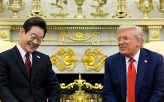 Tổng thống Donald Trump nói muốn gặp ông Kim Jong-un khi tiếp tổng thống Hàn Quốc