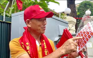 Không chỉ khách sạn, ăn uống, 4 mặt hàng này khiến người dân tranh nhau mua dịp diễu binh