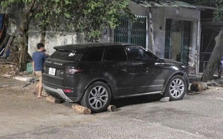 Điều tra vụ việc ô tô tông xe máy, bỏ chạy rồi tiếp tục gây tai nạn