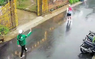 Lâm Đồng: Người phụ nữ bị nhóm của chồng chặn đánh trước cửa nhà