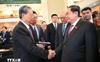 Ủy viên trưởng Nhân đại toàn quốc Trung Quốc Triệu Lạc Tế thăm Việt Nam