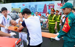 Đi xem diễu binh A80, người dân cần mang theo những gì?