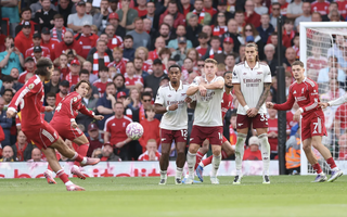 Szoboszlai sút phạt siêu đỉnh, Liverpool hạ Arsenal