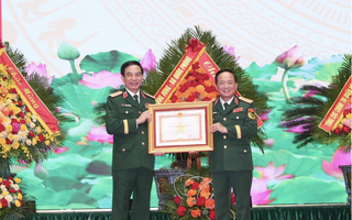 Đại tướng Phan Văn Giang được trao Huân chương Quân công Hạng nhất