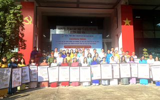 Đầu tuần, phường Xuân Hòa - TP HCM tặng món quà đặc biệt cho học sinh