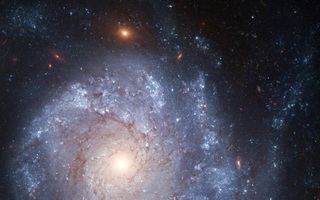 NASA/ESA chụp được vật thể có khả năng tái sinh kỳ lạ