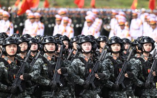 Ngắm dàn chiến sĩ "cực ngầu" trong buổi hợp luyện diễu binh, diễu hành