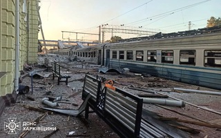 Nga và Ukraine tiếp tục không kích nhau ồ ạt
