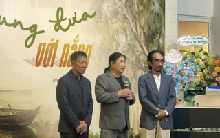 Hấp dẫn, sinh động với triển lãm "Đung đưa với nắng"