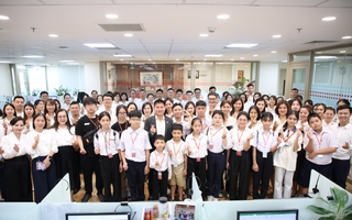 Quỹ Ươm mầm ước mơ SeABank nhận đỡ đầu thêm 10 học sinh nghèo hiếu học