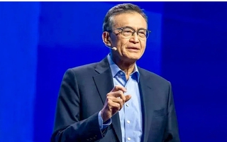 Tổng thống Donald Trump muốn CEO Lip-Bu Tan từ chức, Intel lắc đầu