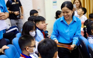 100 suất học bổng Nguyễn Đức Cảnh tiếp sức học sinh - sinh viên vượt khó, học giỏi